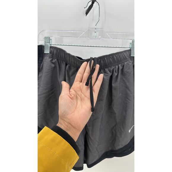 Nike Dri Fit back gray running shorts athletic performance size L - Picture 6 of 13